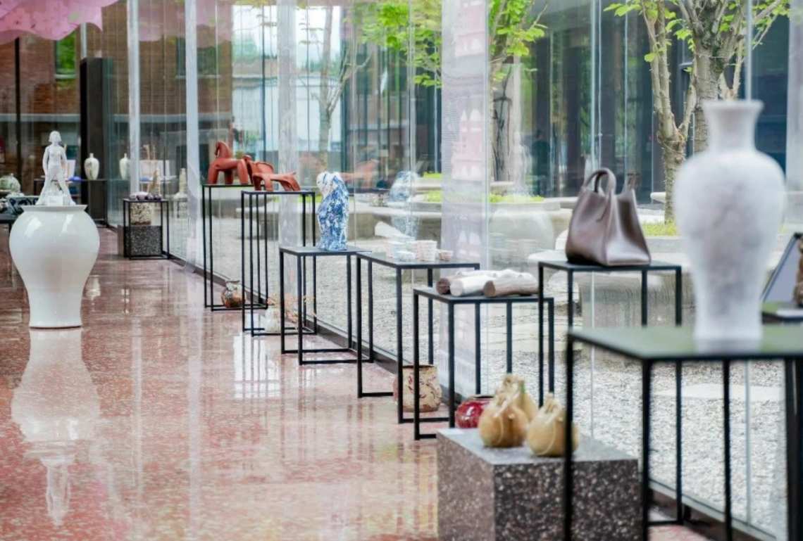 2024 春季中日韩陶作展 · 图集 1